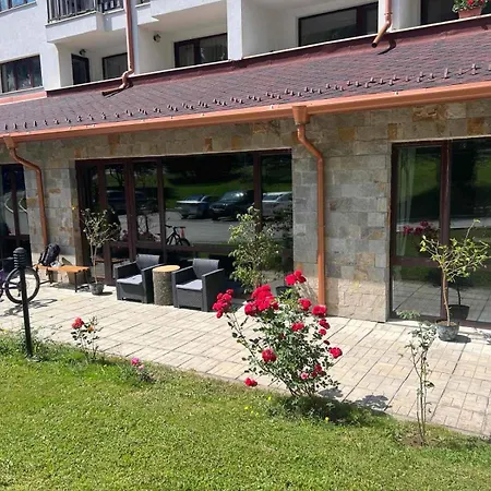 арборо гардънс д35 Apartmán Borovec